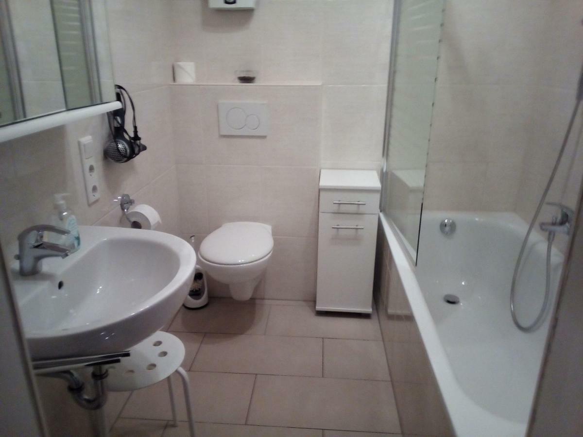 Niedersburger Eck, Wandern, Radfahren, Geniessen, Erholen Apartment Бопард Екстериор снимка